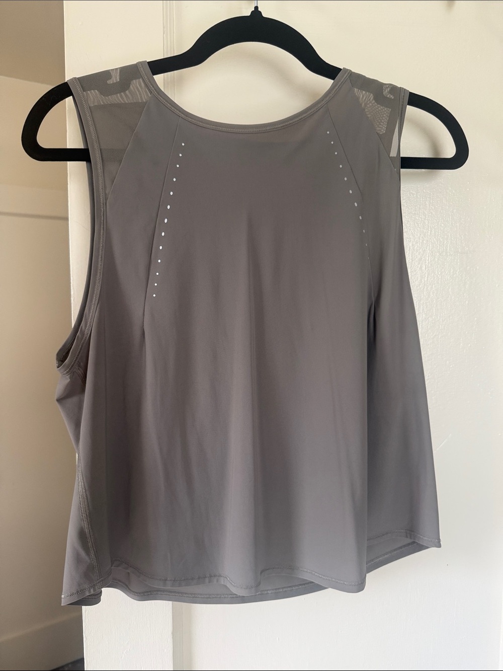Lululemon Sculpt Cropped Tank Top | gray carbon dust | Size 8